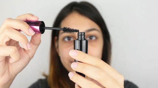 Utilizing One Mascara trying to Curl, Lengthen, AND Volumize