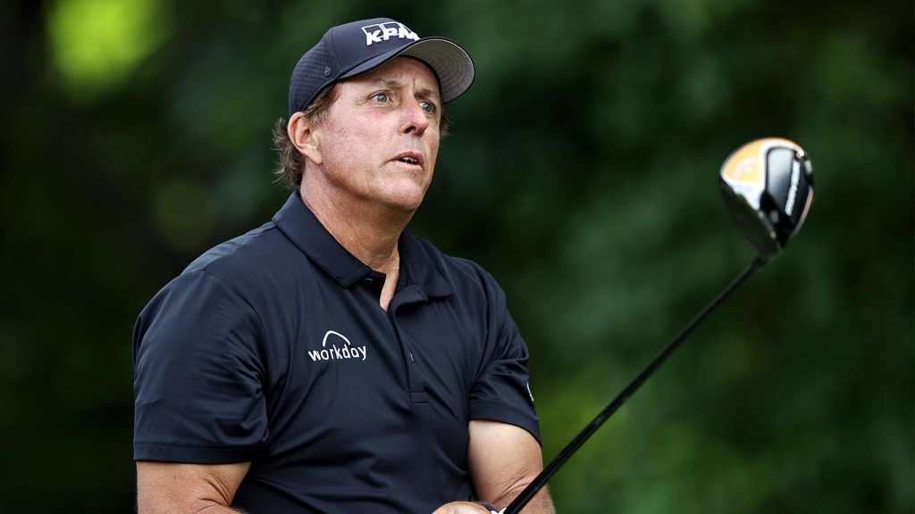 Phil Mickelson. Celebs Who Have Living with Psoriasis
