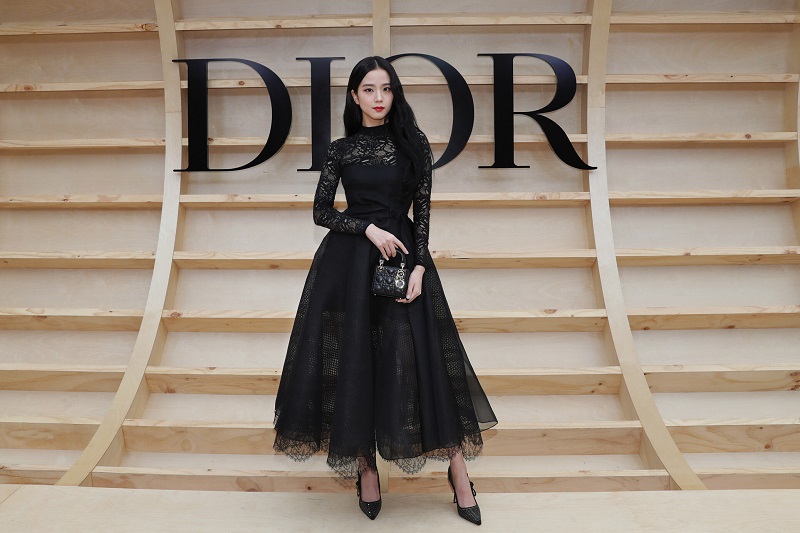 The Themes and Styles Showed at Dior's First Fashion Show in South Korea